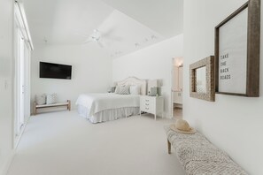 5 bedrooms, desk, free WiFi, bed sheets