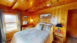 2 bedrooms, WiFi (free), bed sheets - Pack Creek - M4, Log Cabin at Pack Creek Ranch (Moab)