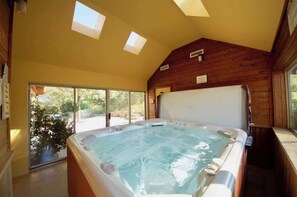 Interior - Pack Creek - M4, Log Cabin at Pack Creek Ranch (Moab)