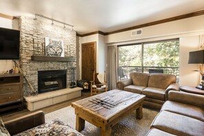 Living area - Park City Ski Resort UT - Park Station Condos (Park City)