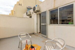 Standard Studio (Exiles Beach - Stefanella Studio 12) | Terrace/patio