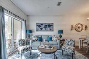 TV - Sand Dollar Dunes- 30A & Golf cart included! (Santa Rosa Beach)