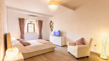 Penthouse Keluarga, 3 kamar tidur (Magnificent Sea View Penthouse) | 3 kamar tidur, setrika/meja setrika, Wi-Fi gratis, dan seprai linen