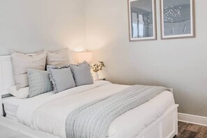 2 chambres, coffre-fort, accès au Wi-Fi (inclus), literie fournie
