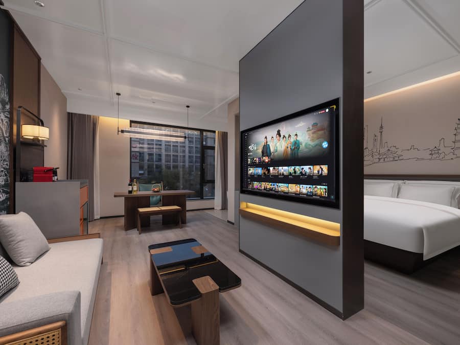 Comfort Suite, Non Smoking, City View | In-room safe, free WiFi