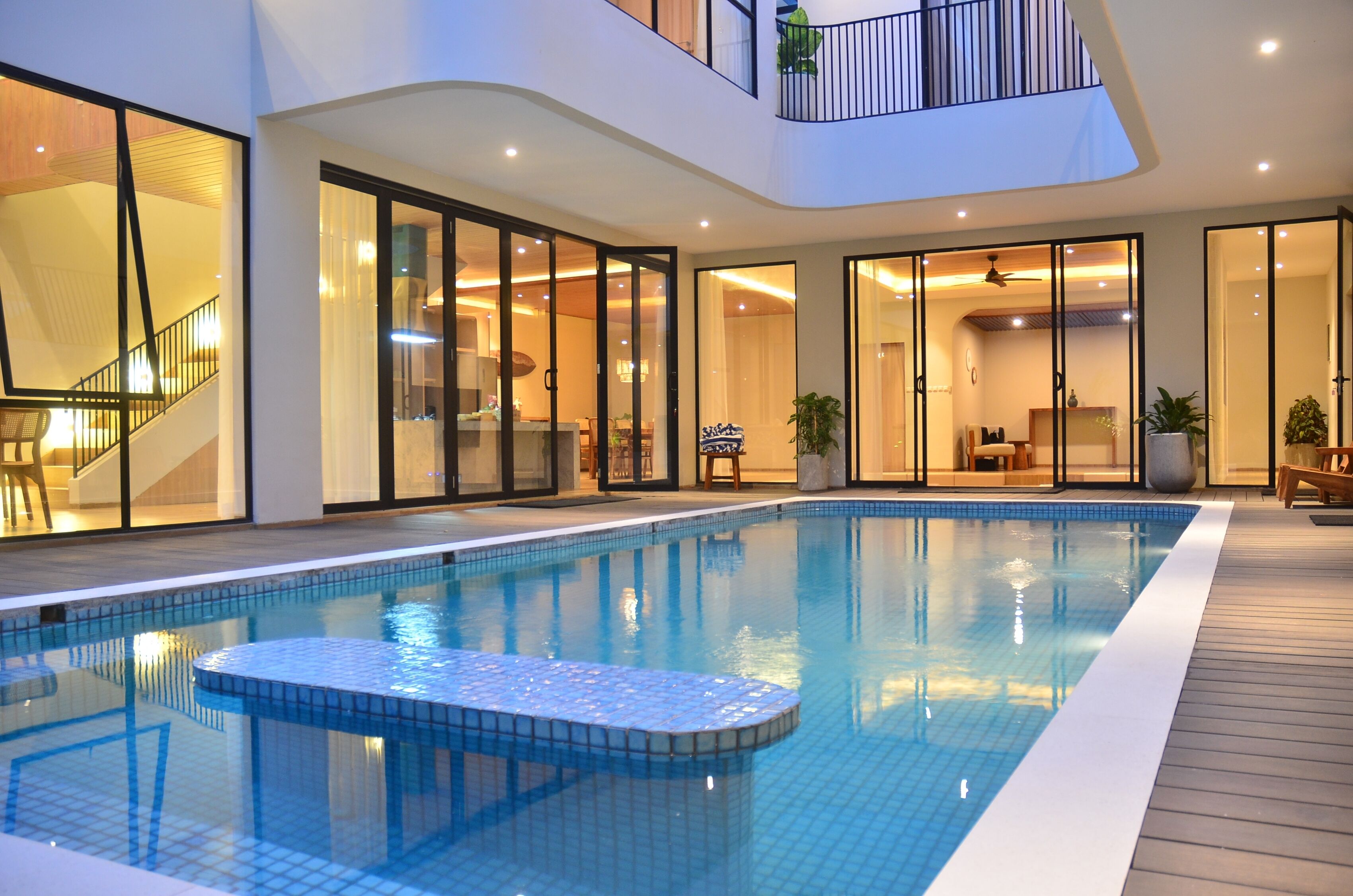 Äänieristys, silitysrauta/-lauta, ilmainen Wi-Fi