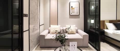 1 chambre, coffres-forts dans les chambres, bureau