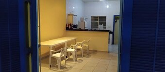 House with pool 250 meters from the beach