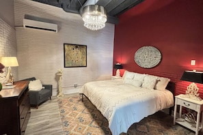 1 chambre, fer et planche à repasser, Wi-Fi, draps fournis