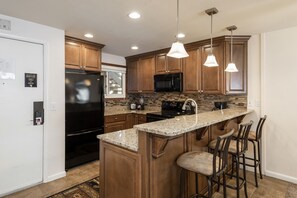 Appart'hôtel, 1 chambre | Cuisine privée