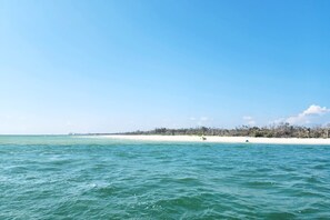 Beach nearby, snorkelling, windsurfing, motor boating