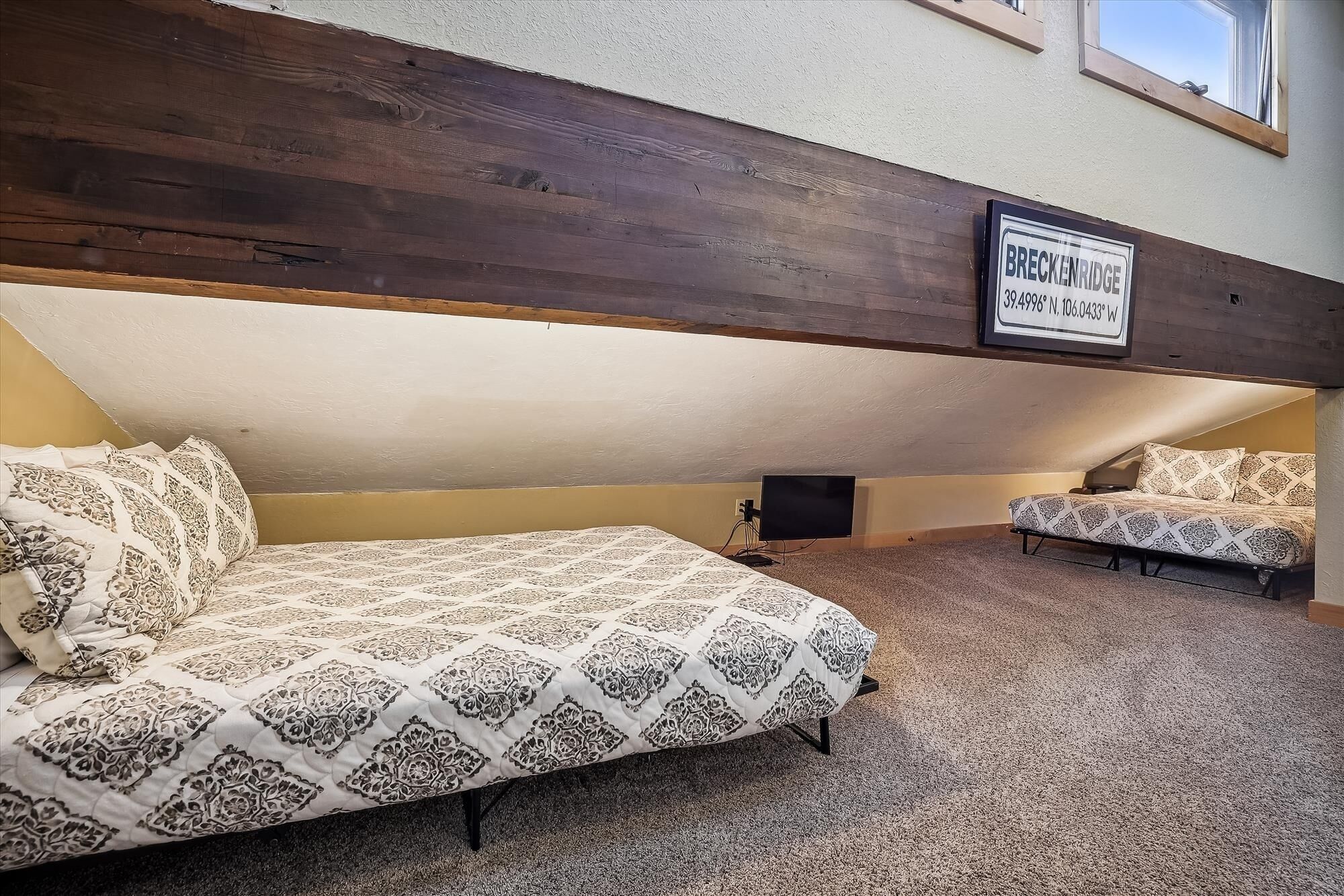 Condo, 1 Bedroom | Iron/ironing board, free WiFi