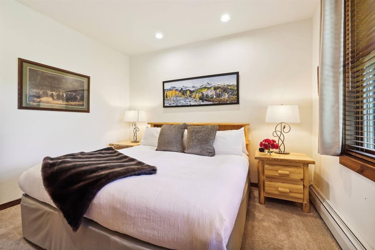 Condo, 1 Bedroom | 2 bedrooms, free WiFi