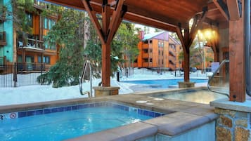 Condo, 2 habitaciones | Alberca