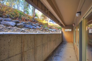 Condo, 3 Bedrooms | Exterior detail