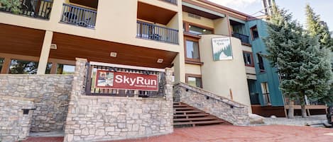 Condo, 3 Bedrooms | Exterior