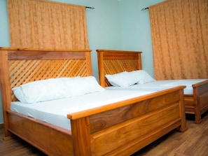 3 Schlafzimmer, Bügeleisen/Bügelbrett, WLAN, Bettwäsche