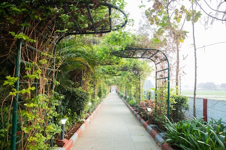 Interior entrance. Vanam Resort