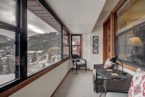 Studio | Interior - SkyRun Vacation Homes - Copper Mountain Resort (Copper Mountain)