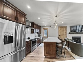 Condo, 2 Bedrooms | Private kitchen | Fridge, coffee/tea maker