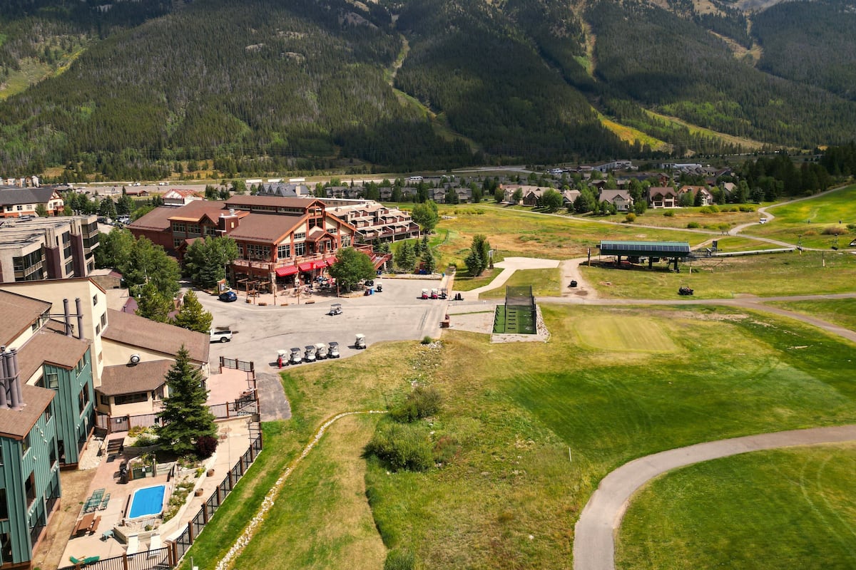 Condo, 4 Bedrooms | Aerial view
