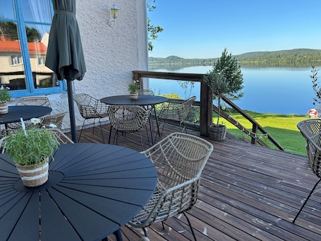 Tägliches inbegriffenes kontinentales Frühstück. Grangärde Hotell