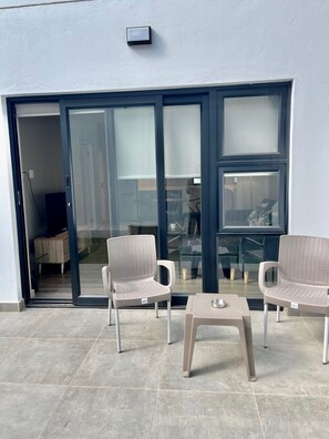 Basic Apartment, Patio | Terrace/patio - Easy Stay- The Monroe (Johannesburg)