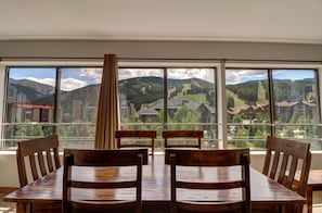 Interior - SkyRun Copper Mountain Resort Vacation Lodging (Copper Mountain)