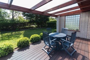 บ้านพักคลาสสิก, 2 ห้องนอน | ระเบียง