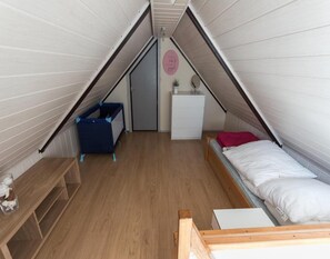 5 kamar tidur