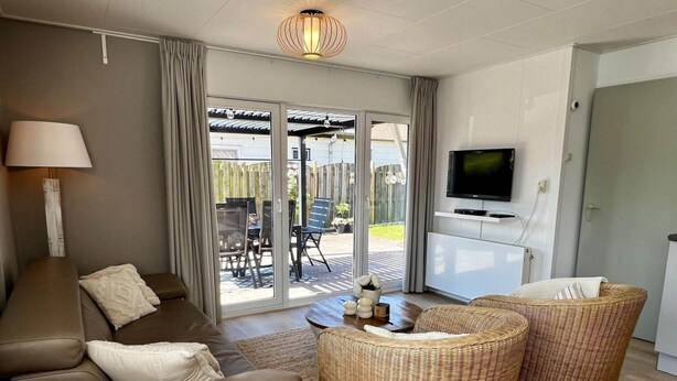 Unclassified image, 1 of 136, button - Vacation Bungalow for 4 Persons (Sint Maartensvlotbrug)