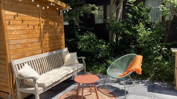 Classic House, 2 Bedrooms | Balcony