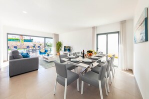 Dining - Cozy Villa, Private Pool (Albufeira)