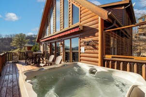 特色小屋, 4 间卧室, 阳台, 山景 | 私人 SPA 浴缸