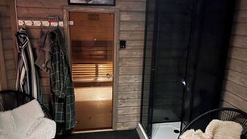 Rumah, 2 kamar tidur, balkon, pemandangan kebun | Interior