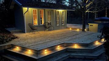 Rumah, 2 kamar tidur, balkon, pemandangan kebun | Teras/patio