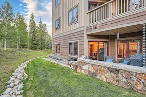 Terrace/patio - Red Hawk Lodge - Keystone Ski Resort CO (Keystone)