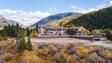 Condo, 2 Bedrooms | Bahagian luar