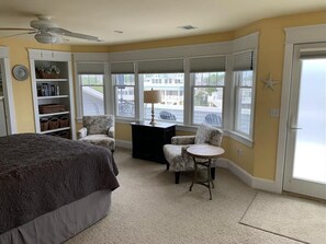 4 bedrooms, iron/ironing board, free WiFi