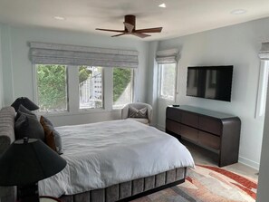 4 bedrooms, iron/ironing board, free WiFi