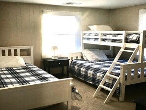 3 Schlafzimmer, Bügeleisen/Bügelbrett, kostenloses WLAN
