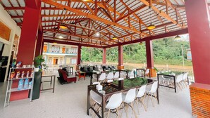 Ảnh chưa phân loại, 4 trong số 55 ảnh, nút