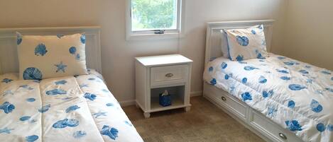 5 bedrooms, iron/ironing board, free WiFi