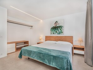 3 Schlafzimmer, Bügeleisen/Bügelbrett, Internetzugang, Bettwäsche