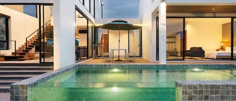 Villa Pet Friendly | Hiên