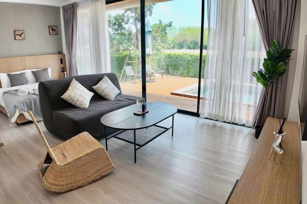 1 slaapkamer, een bureau, extra bedden, beddengoed