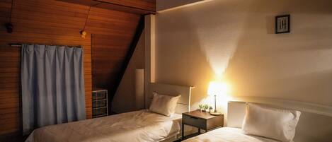 Family House, Non Smoking