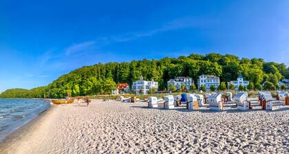 Holiday Home 'Hof Vilmnitz 22 B' with Private Terrace, Private Garden and Wi-Fi