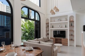 Living area - Villa Kemala 5 by Alfred in Bali (Canggu)