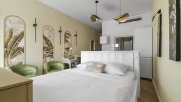 1 dormitorio, escritorio, tabla de planchar con plancha y wifi gratis